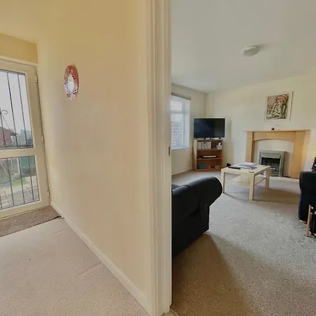 Guestready-close To Leeds City, Spacious, Sleeps 6 招待所
