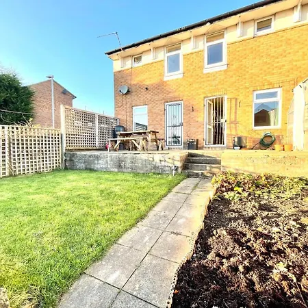 Guestready-close To Leeds City, Spacious, Sleeps 6 Gæstehus