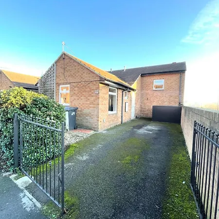 Guestready-close To Leeds City, Spacious, Sleeps 6